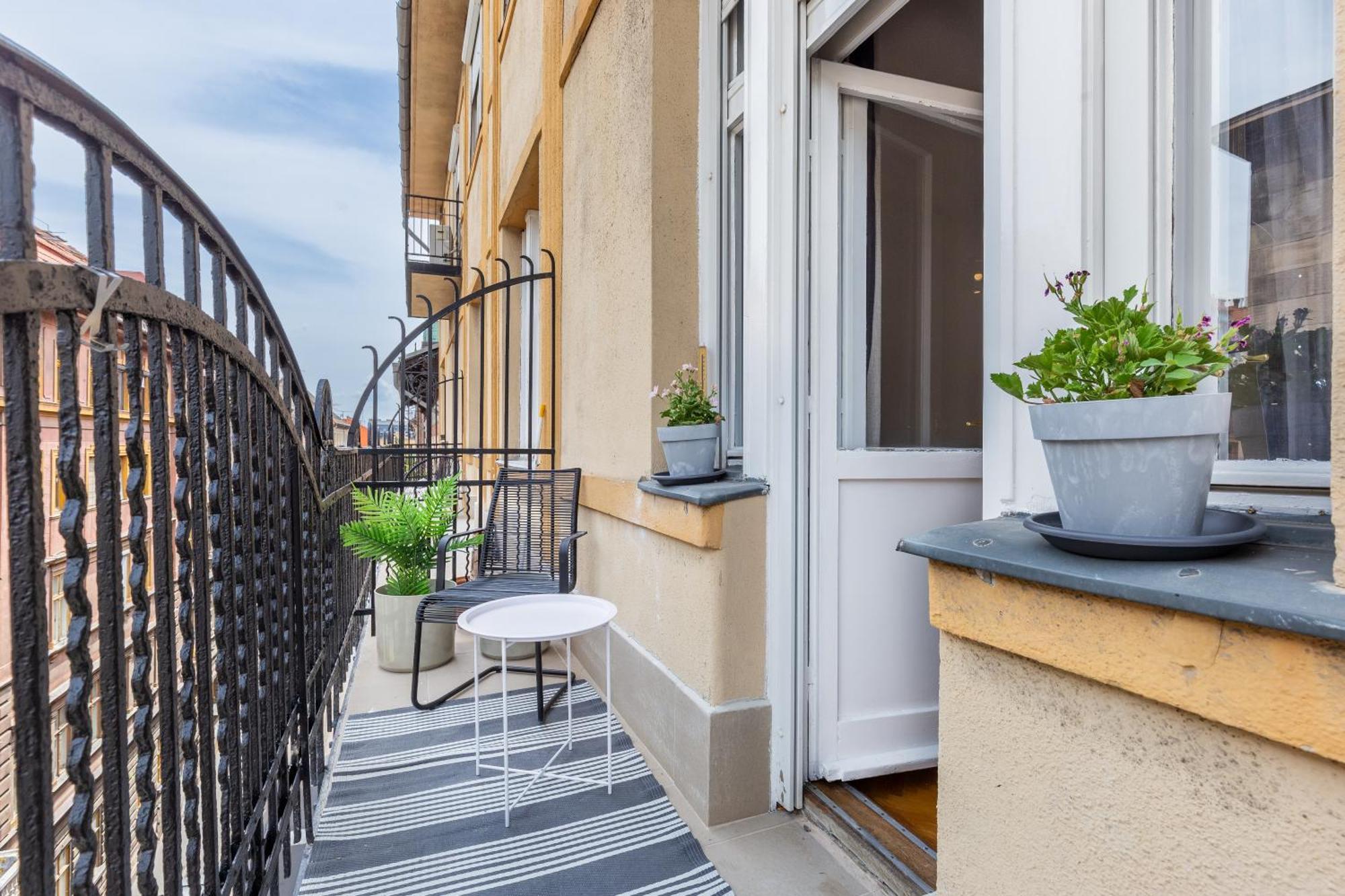 Tas Apartments بودابست المظهر الخارجي الصورة